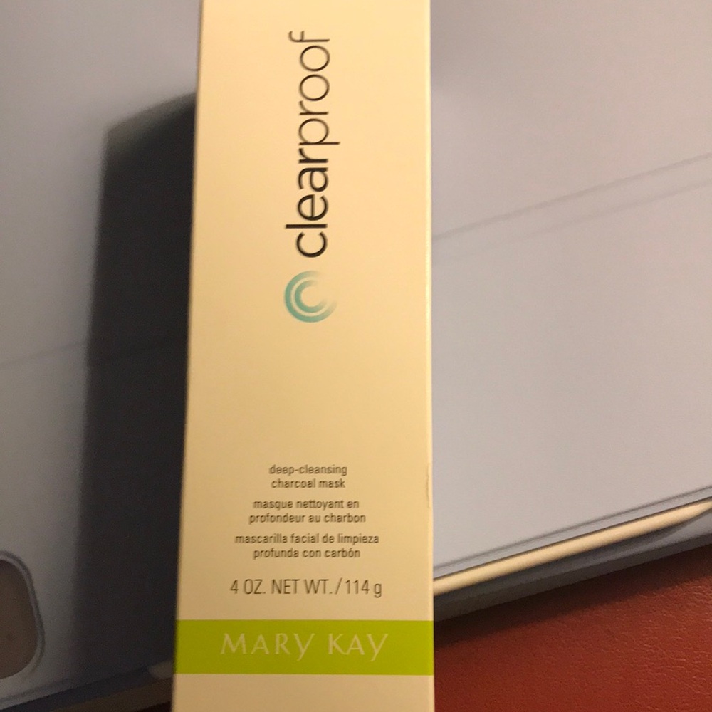 Mary Kay Clearproof Charcoal Mask
